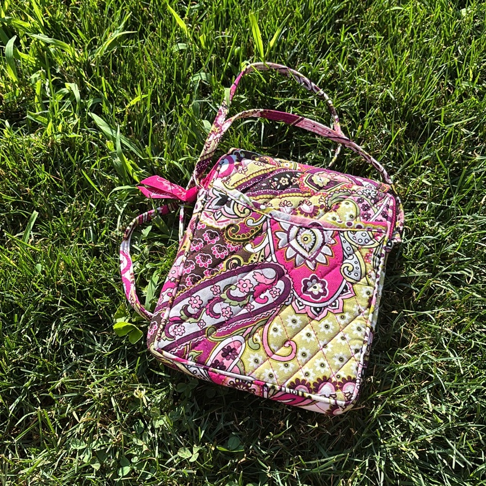 Vera Bradley - Very Berry Paisley Mini Hipster - Picture 4 of 8